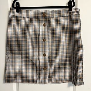 NWT Houndstooth skirt